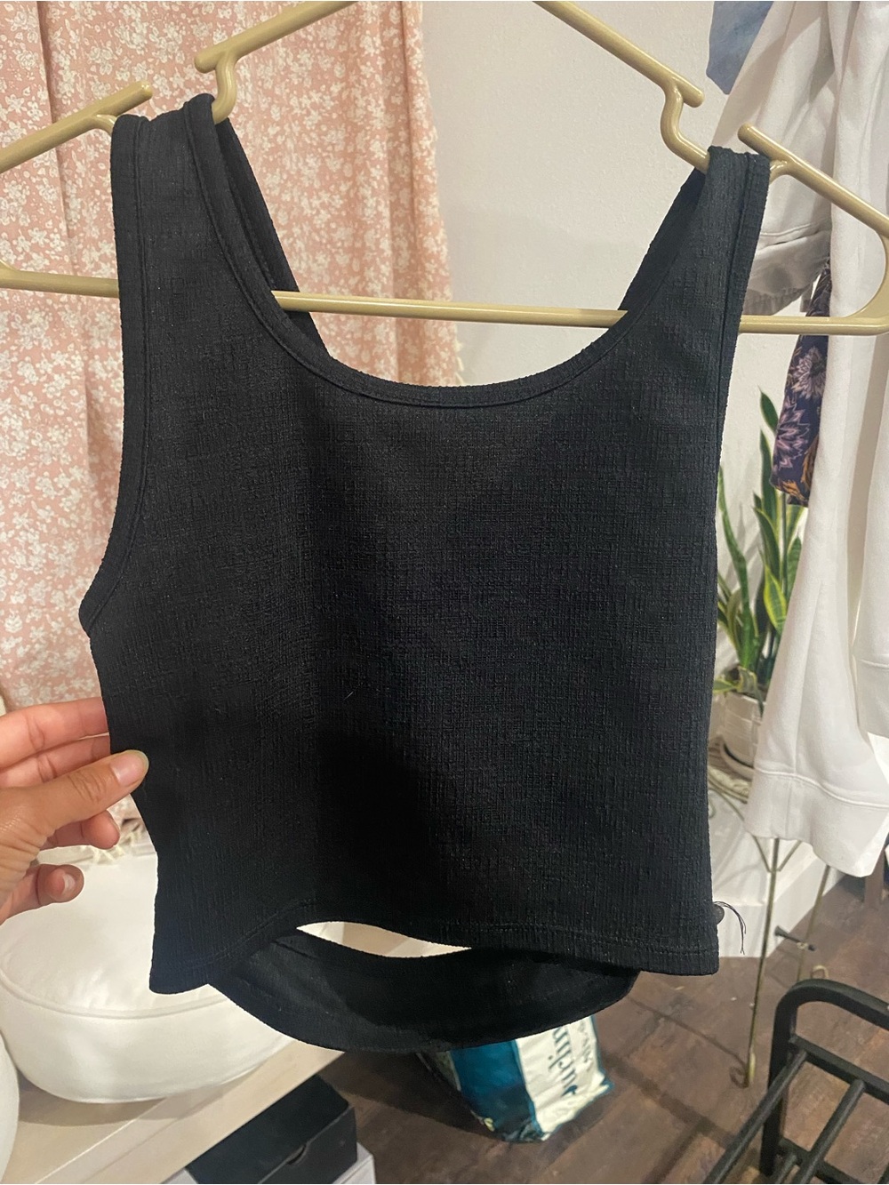 Roxy Black Ribbed Scoop Crop Tank